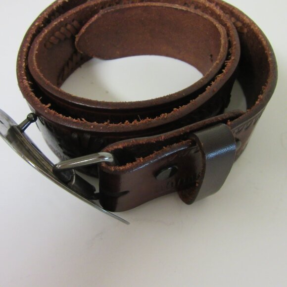 B Low the Belt Brown Leather Belt Size 32 with Buckle - Picture 5 of 6